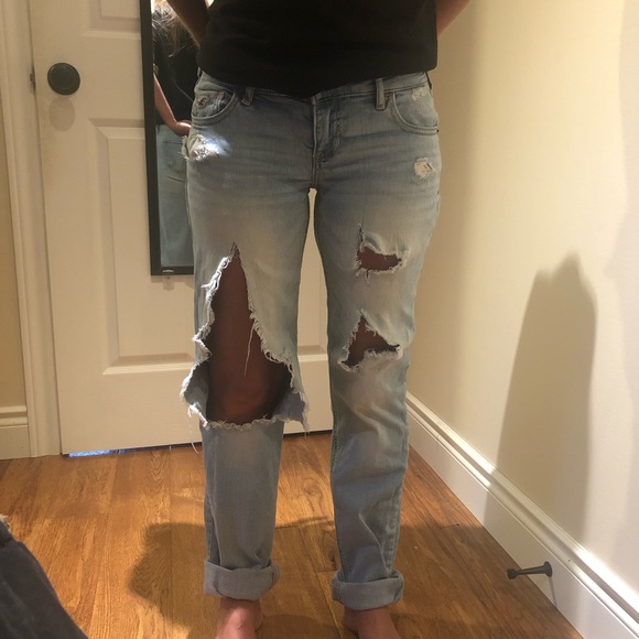 Distressed Mom Jeans - Picture 2 of 3